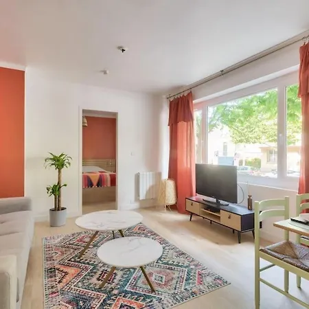 : Cosy Plein Centre شقة